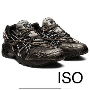 *IN SEARCH OF* asics x andersson bell gel-1090 black silver